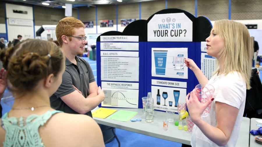 Students learn about blood alcohol level at the 2018 UW-Stout Wellness Fair.