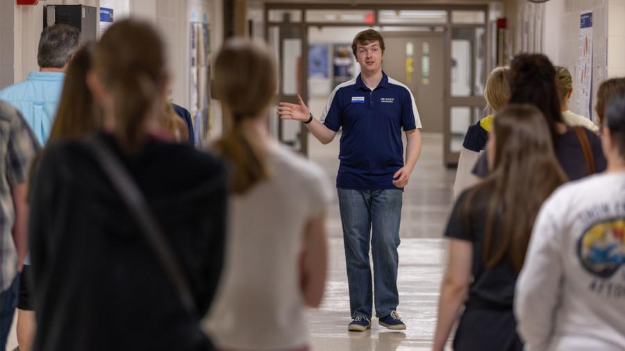 Nathan Thompson, Campus Preview Day, 1