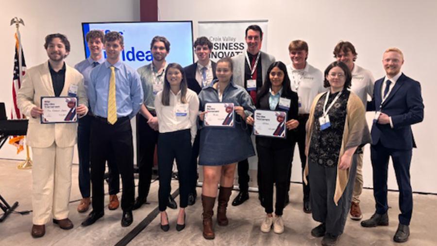 Student competitors with their WiSys Big Idea certificates