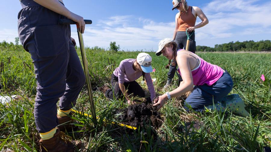 Freshwater Collaborative Field Hydrology course