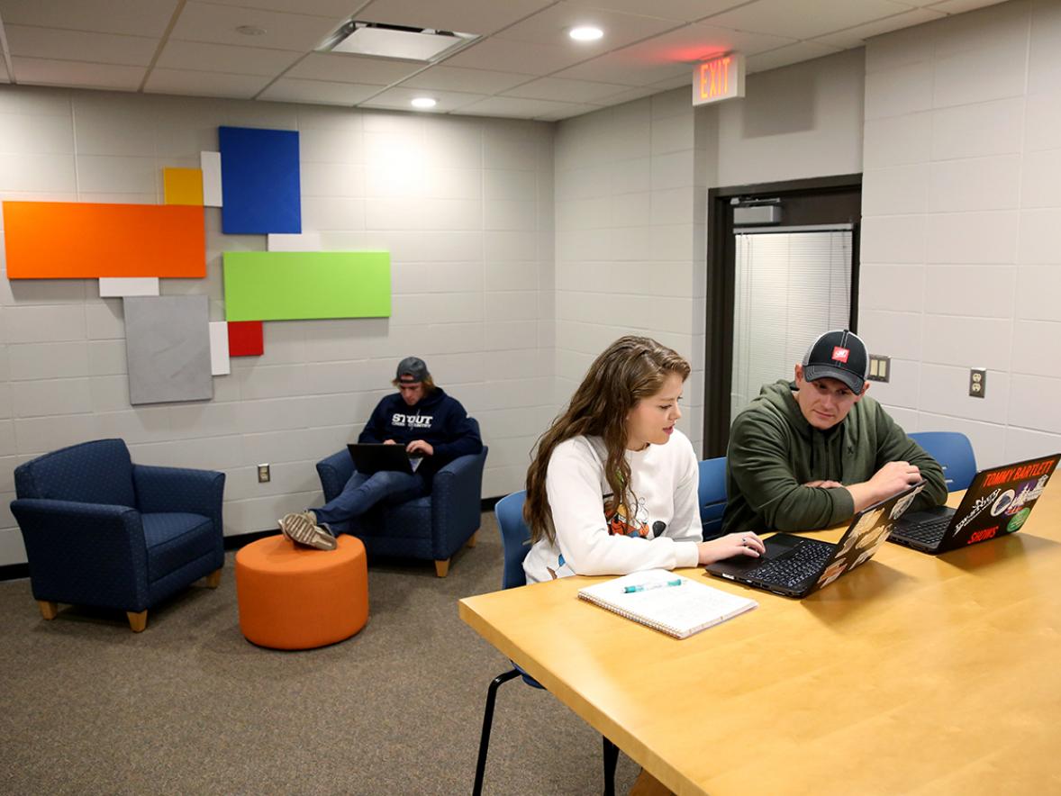 UW-Stout students Lizzie Stanford, left, and Matt Oakland study in the study lounge at the Weidner Center. / UW-Stotu photos by Brett T. Roseman