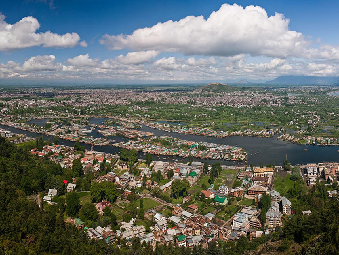 A panoramic view of Srinigar, Kashmir. Photo by Kenny OMG, from Wikipedia.