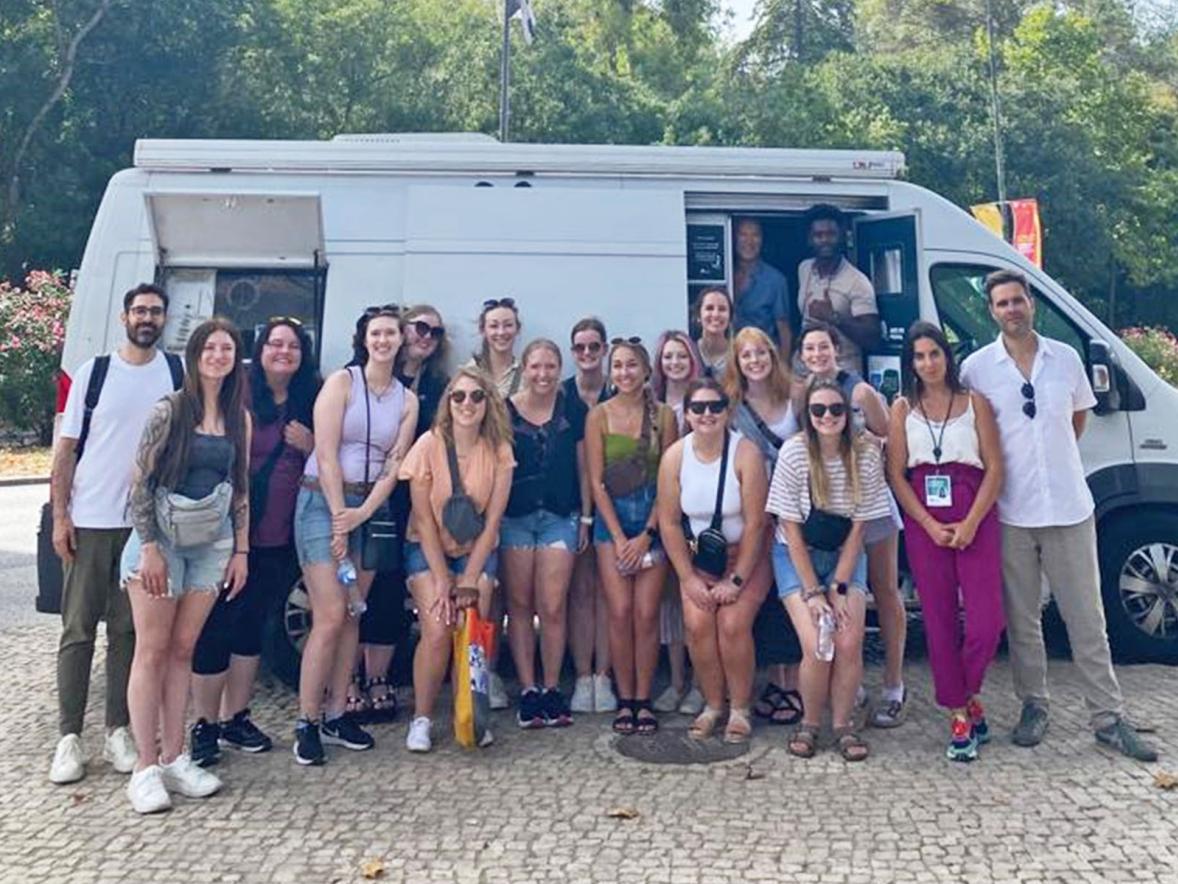 CMHC students visiting a mobile methadone unit