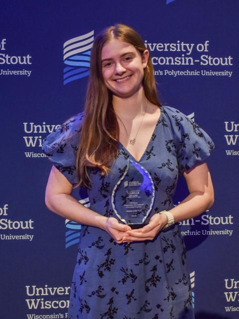 Izabelle Quade